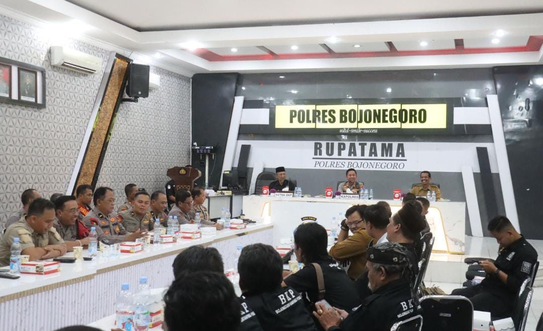 Zoom Meeting Bersama Kapolda Jatim, Pendekar di Bojonegoro Komitmen Jaga Suro Aman