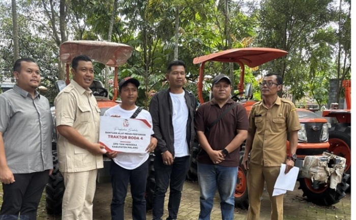 DTPHP Kabupaten Malang Salurkan Bantuan Alsintan untuk 15 Poktan