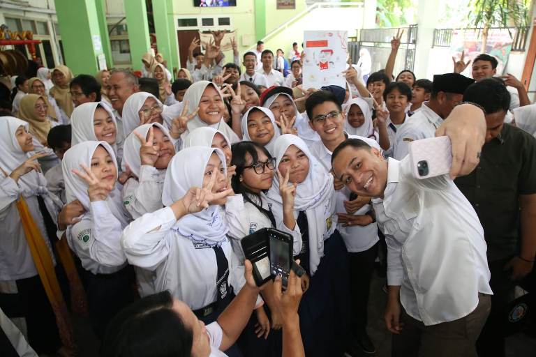 Program Cek Kesehatan Gratis di Sekolah Surabaya Sasar 242 Ribu Siswa