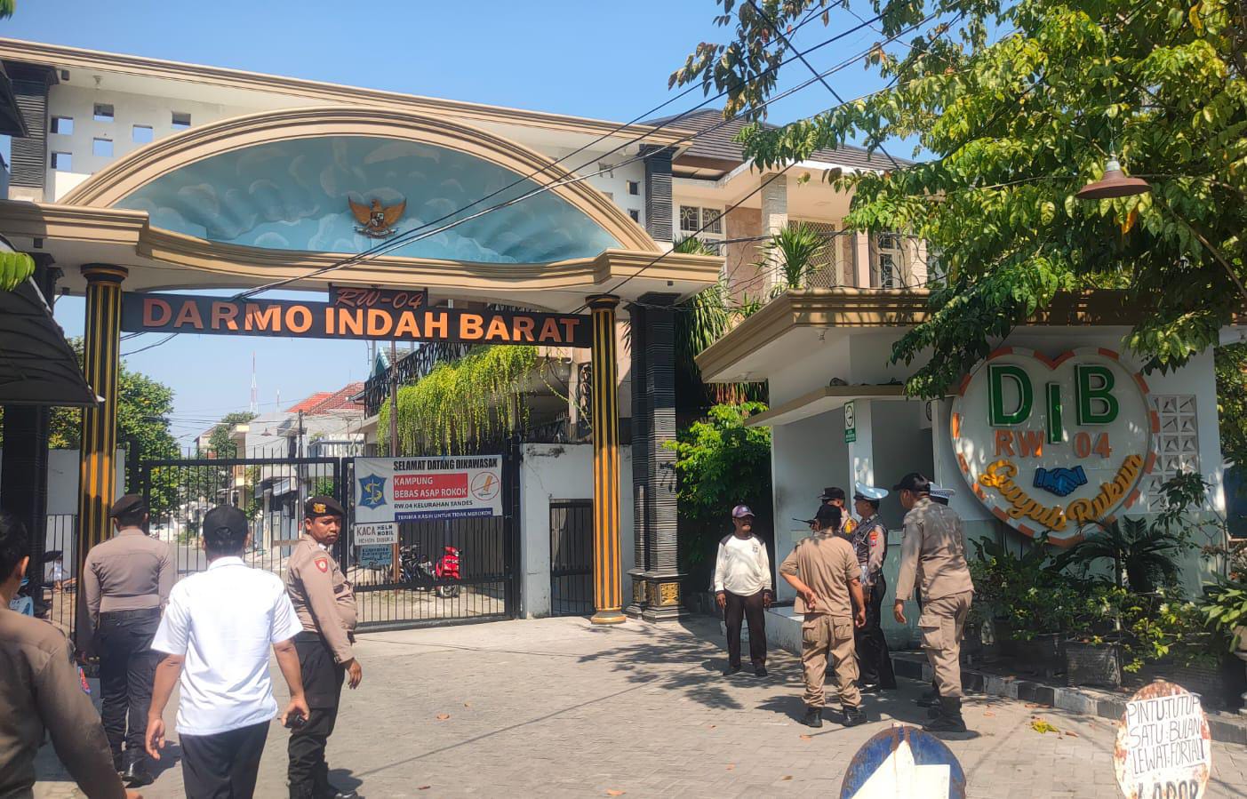 Polsek Tandes Gelar Patroli Kota Presisi dan KRYD di Perumahan Darmo Indah Barat