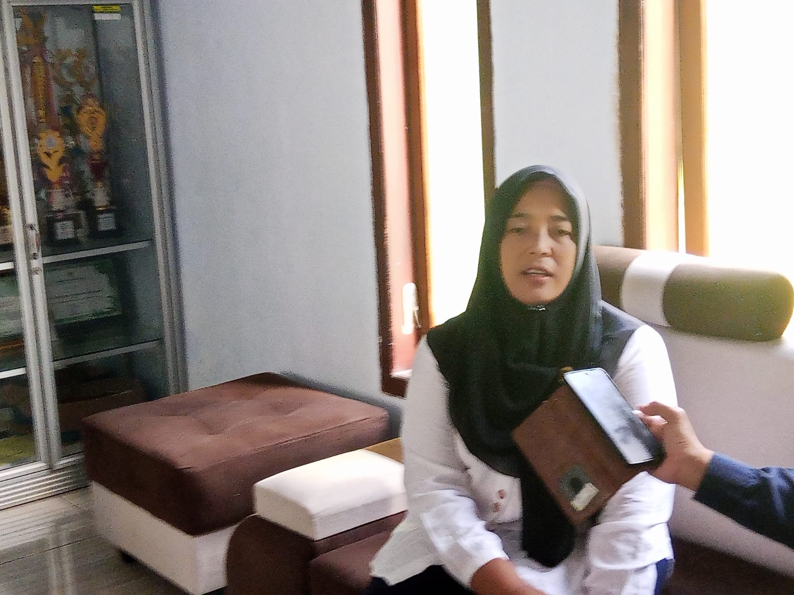 Satu Periode untuk Dedikasi: Komitmen Peni Tumita Membangun Desa Kaliuling