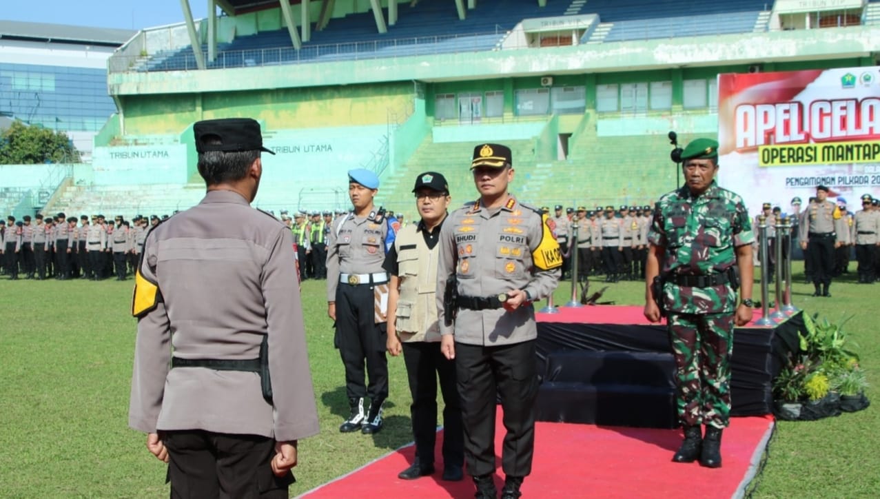 Kapolresta Malang Kota Pimpin Apel Gelar Pasukan Operasi Mantap Praja Semeru 2024