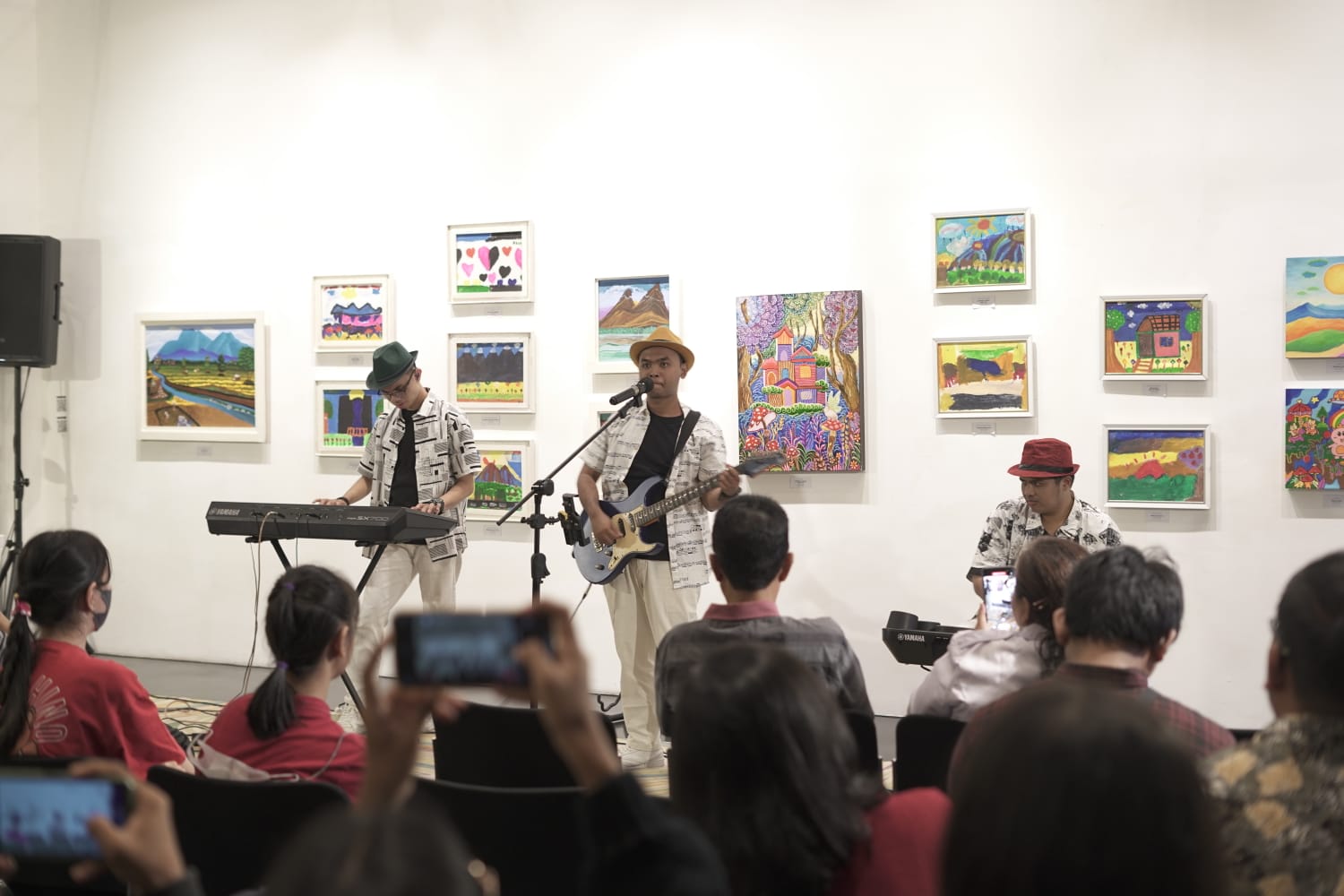 ARTOTEL TS Suites Surabaya Sajikan Infinite Color, Apresiasi Seni dan Inklusi untuk Anak-anak Hebat