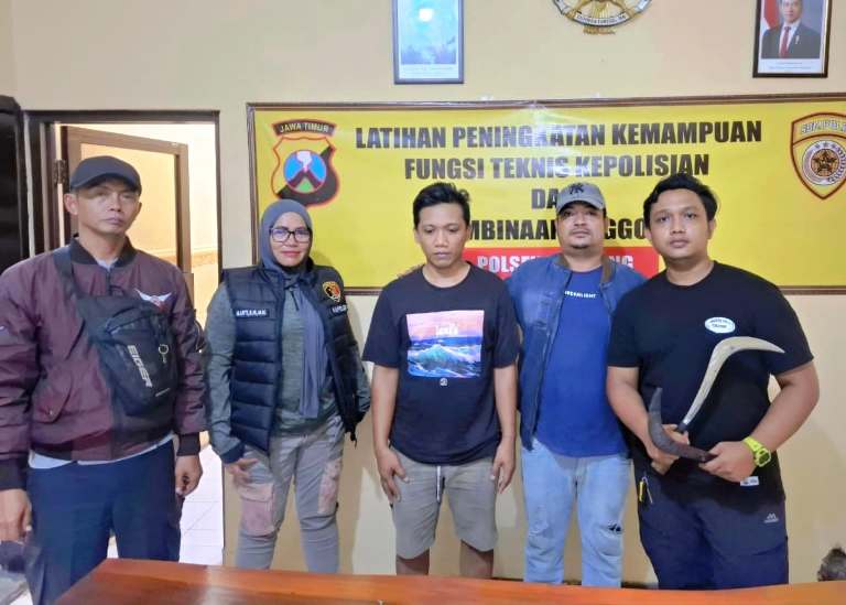 Polisi Pasuruan Tangkap Residivis Bawa Celurit di Jalan Sepi