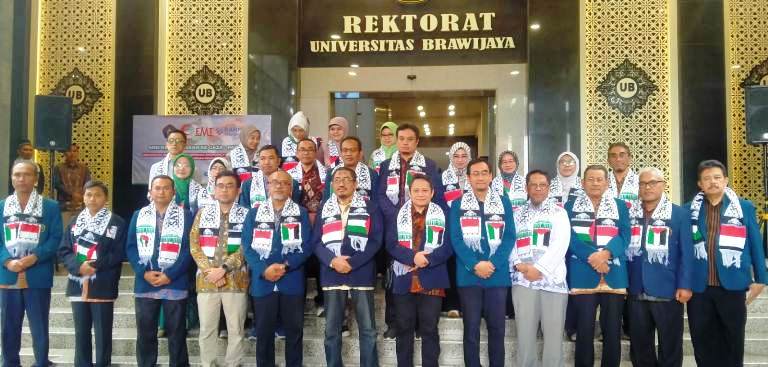 UB Palestine Solidarity Kirim 2 Dokter Spesialis untuk Kemanusiaan di Gaza