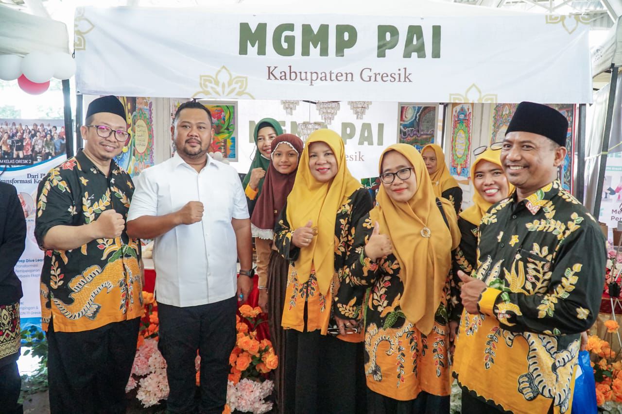 Apresiasi Dedikasi Tenaga Pendidik, Bupati Gresik Pastikan Hak Guru Tetap Jadi Prioritas di 2026