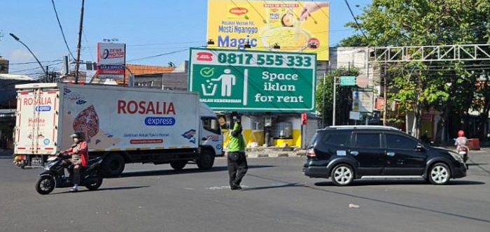 Imbas Pemadaman Bergilir PLN, Traffic Light di Gresik Sempat Mati dan Pekerjaan Warga Terganggu