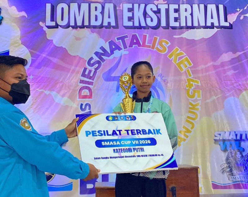 Pesilat Putri SJE PSHT Cabang Nganjuk Sabet Gelar Pesilat Terbaik SMASA Cup 2026