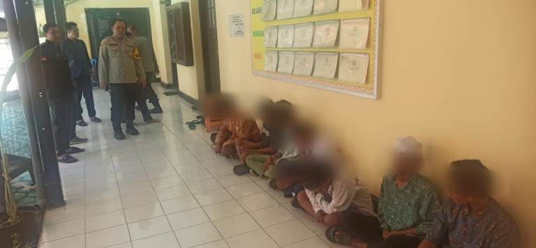 Polsek Simokerto Amankan Sejumlah Remaja yang Terlibat Tawuran di Jalan Sidodadi Baru Surabaya