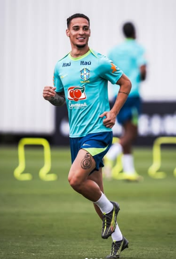 Real Betis Siap Permanenkan Antony, Manchester United Dapat Jatah Cuan