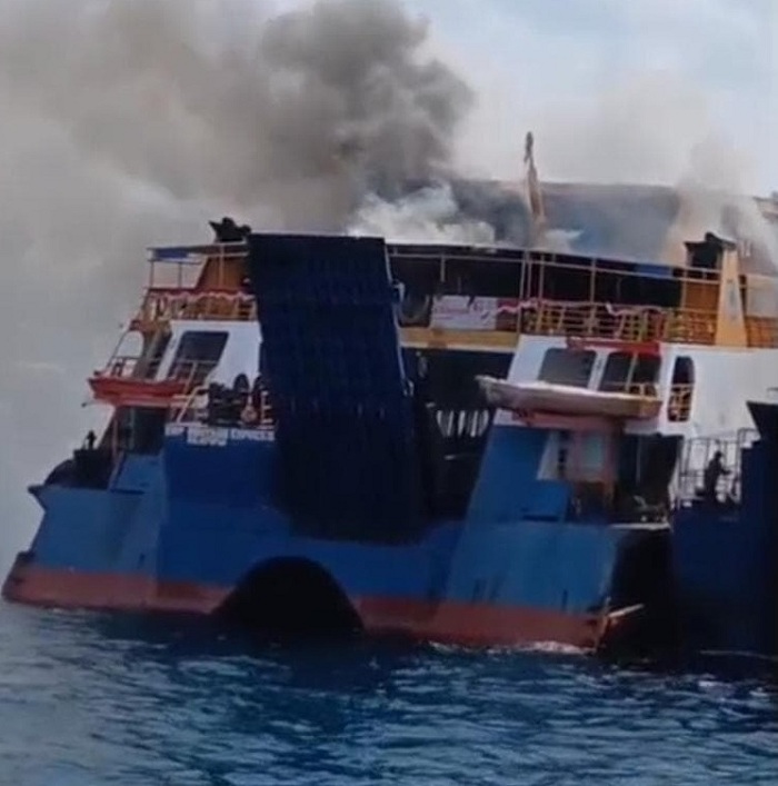 KMP Bontang Ekspress II Terbakar di Banyuwangi, Diduga Akibat Korsleting Listrik