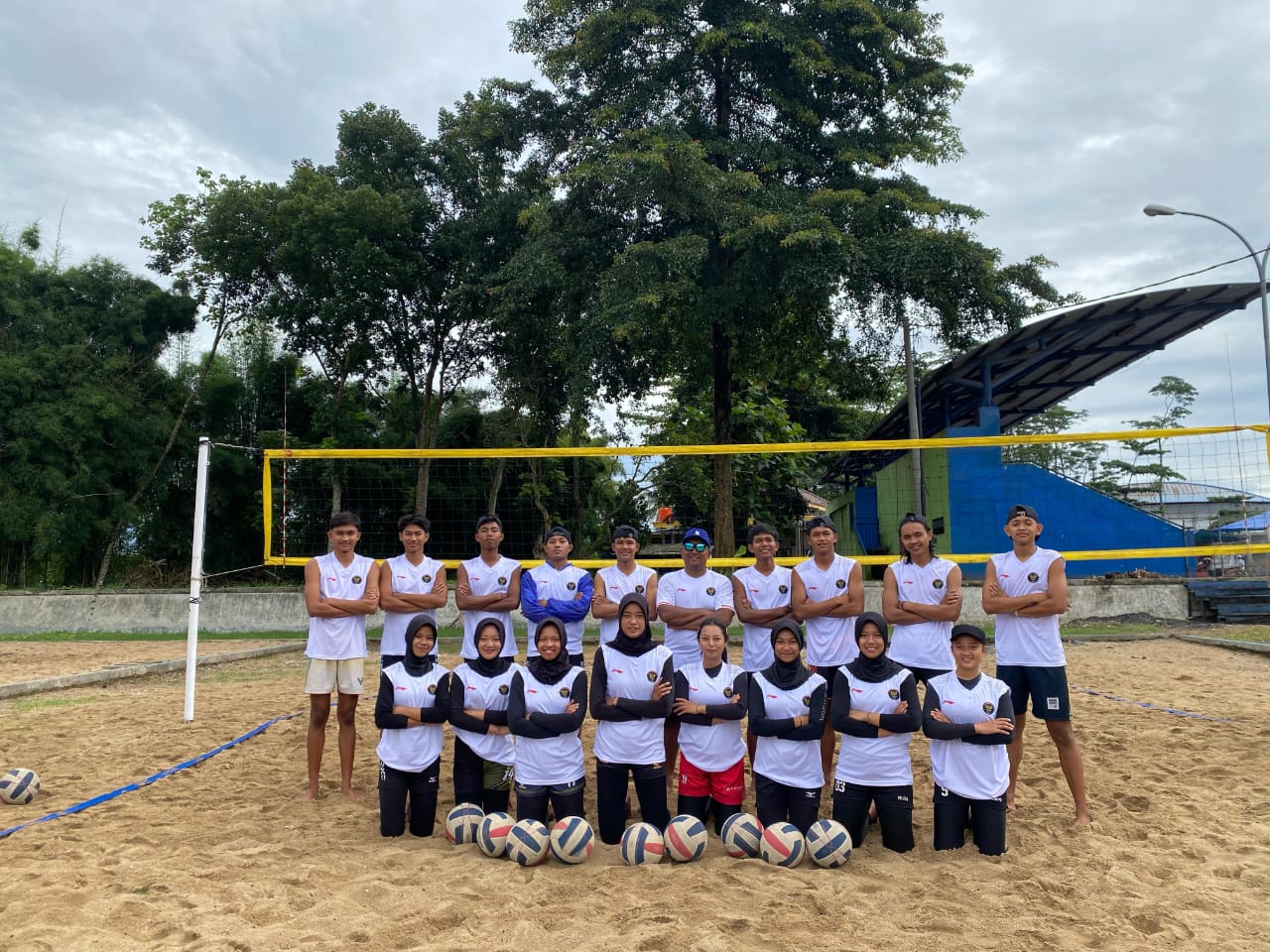 Tim Volly Pantai Kabupaten Malang Siap Rebut Medali Emas Porprov IX Jatim