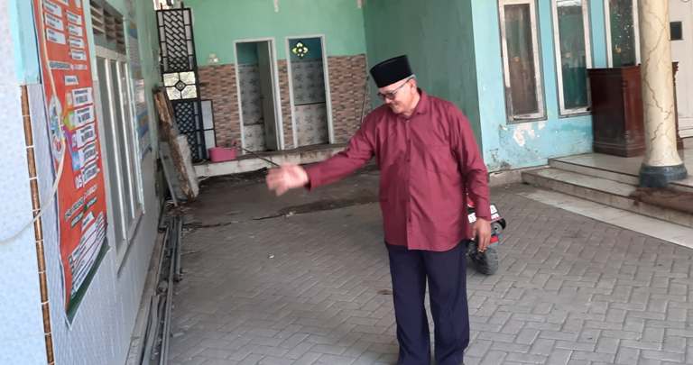 Kantor Desa Jetis Situbondo Dibobol Maling, 2 Motor Mahasiswa KKN Dibawa Kabur