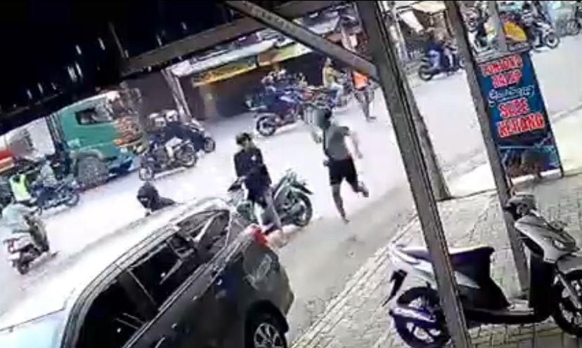 Oknum Pesilat Pembacok Pemuda di Menganti Terkapar Diterjang Timah Panas, Motif Salah Sasaran