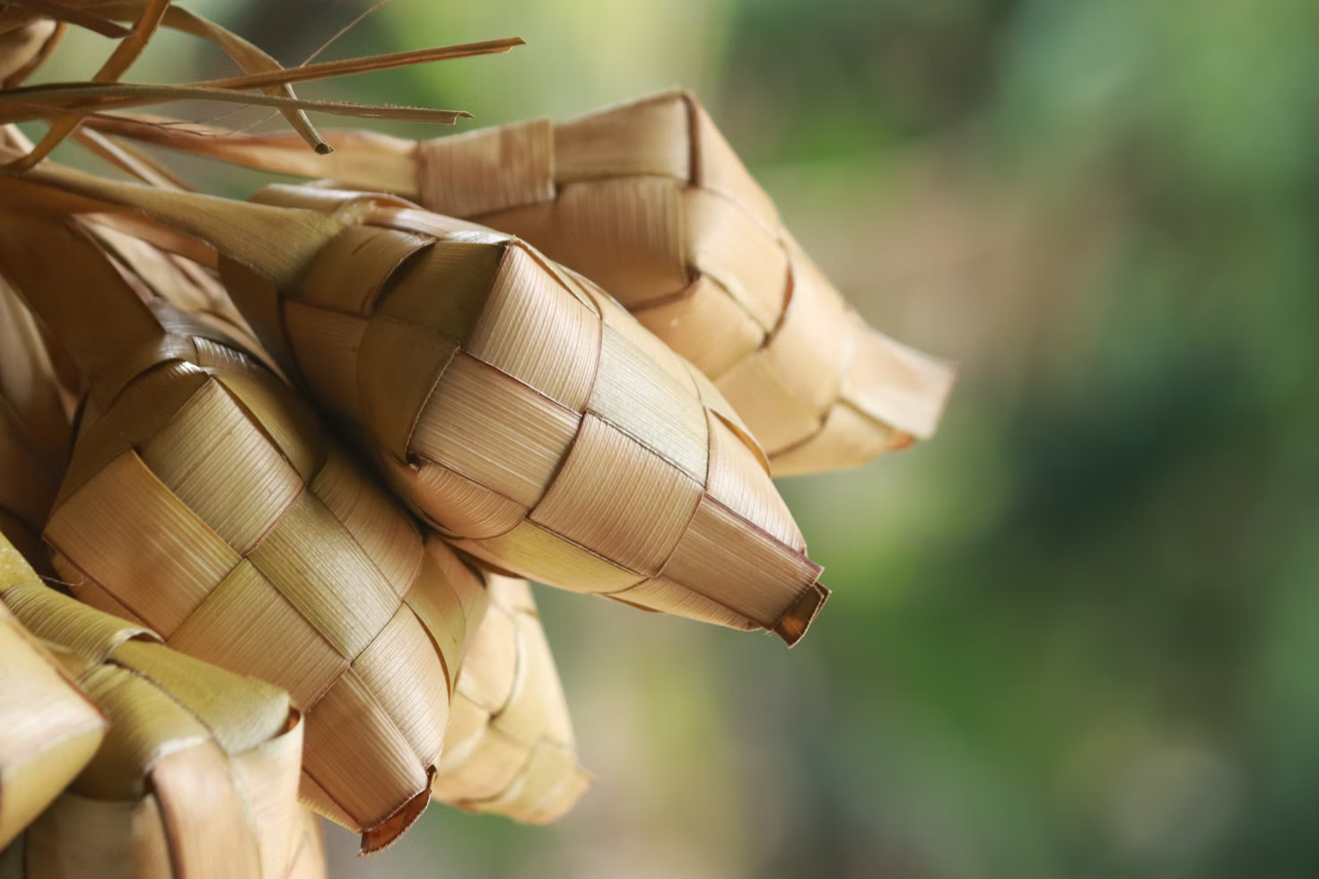 Lebaran Makin Berkah! Ketupat Tahan Lama dengan 4 Tips Cerdas Ini