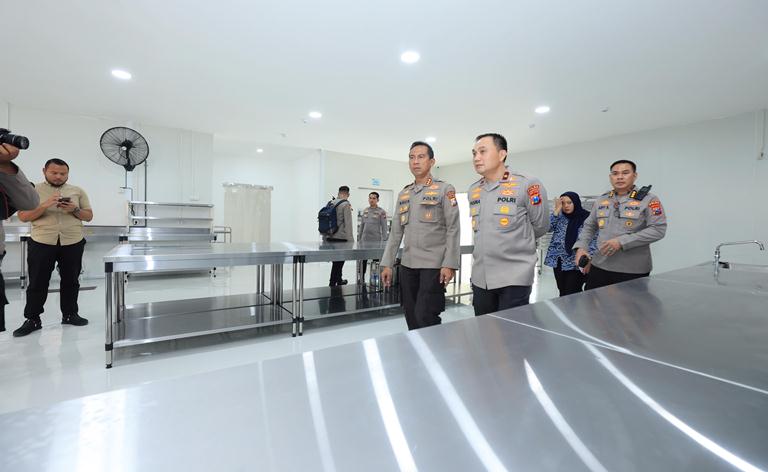 Polda Jatim Tinjau Kesiapan SPPG dan Lokasi Rencana Pembangunan Gudang Ketahanan Pangan di Mojokerto