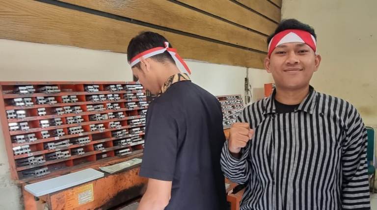 Nuansa Kemerdekaan di Layanan Samsat Polres Malang, Tumbuhkan Energi Positif