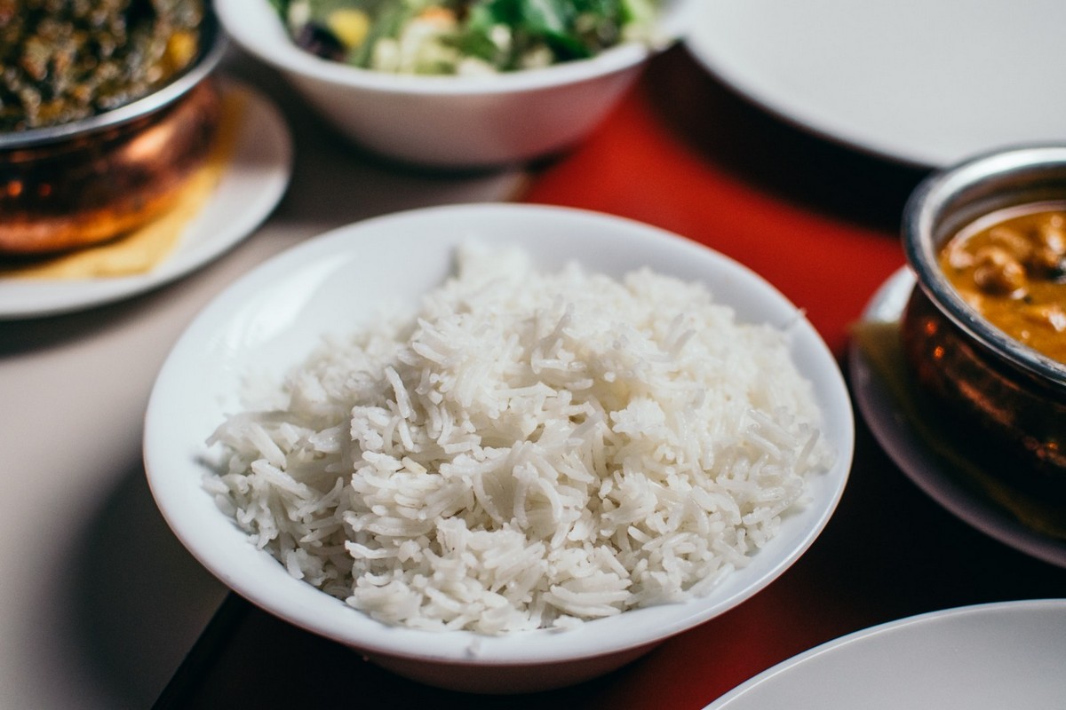 Yuk Hindari! Inilah 5 Dampak Buruk Nasi Jika Dikonsumsi Berlebihan