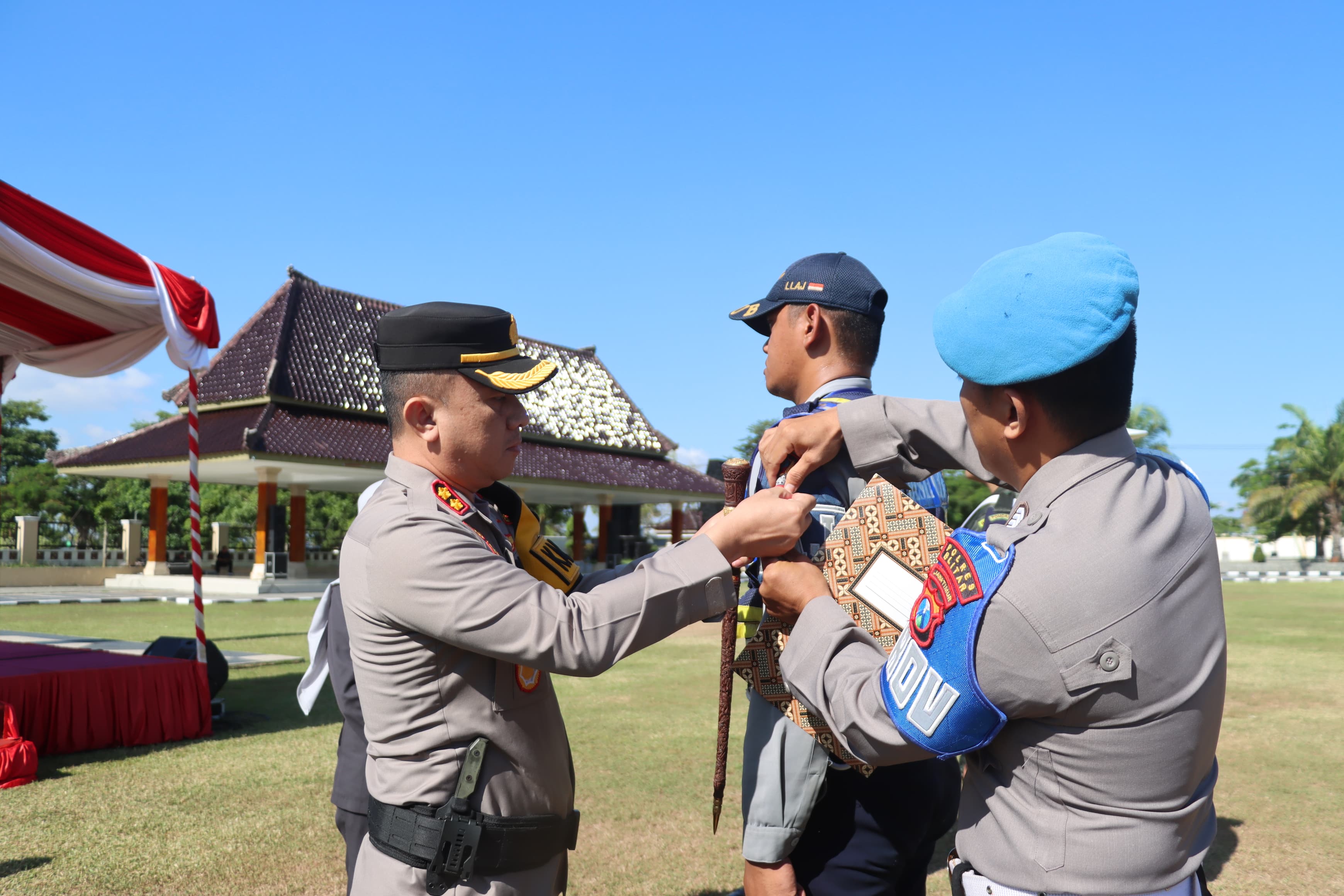 Kapolres Blitar Pimpin Gelar Pasukan Operasi Kepolisian Terpusat Lilin Semeru 2023