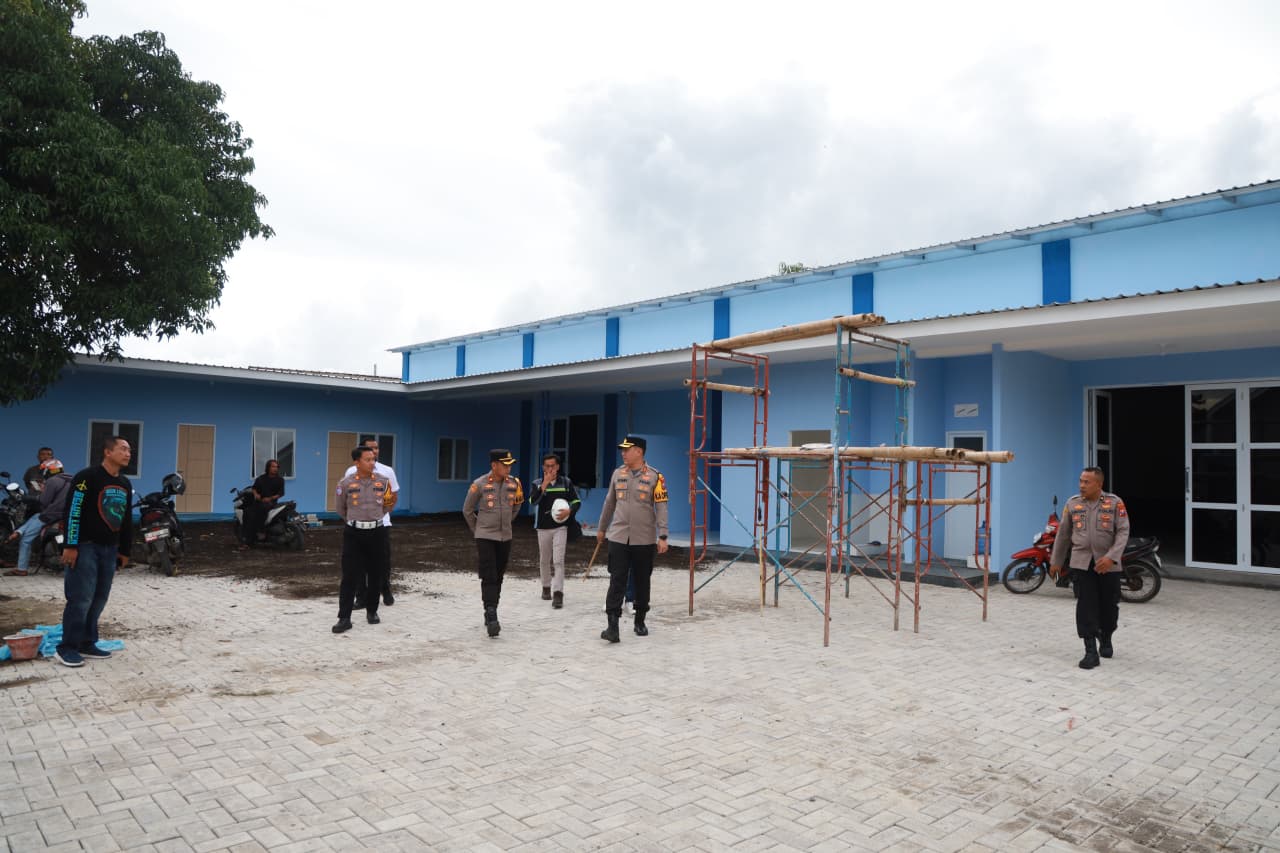 Kapolres Jember Tinjau Progres Pembangunan SPPG Mayang, Target Rampung Akhir Tahun