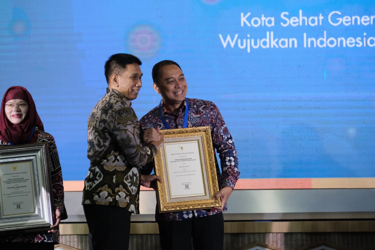 Surabaya Satu-satunya Kota di Indonesia Berpredikat Swasti Saba Wistara Paripurna