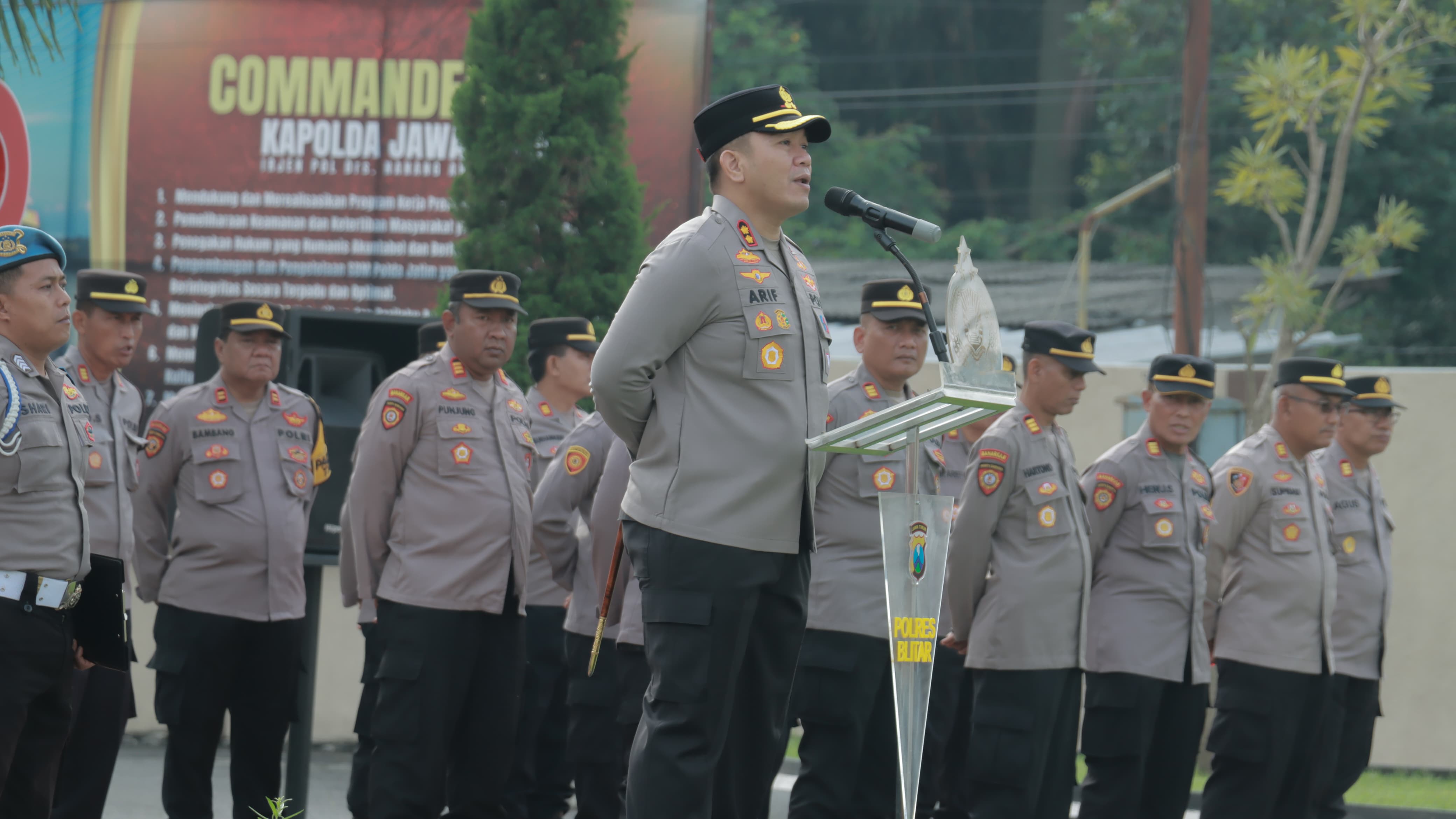 Apel Jam Pimpinan Polres Blitar Tekankan Aksi Premanisme Berkedok Ormas