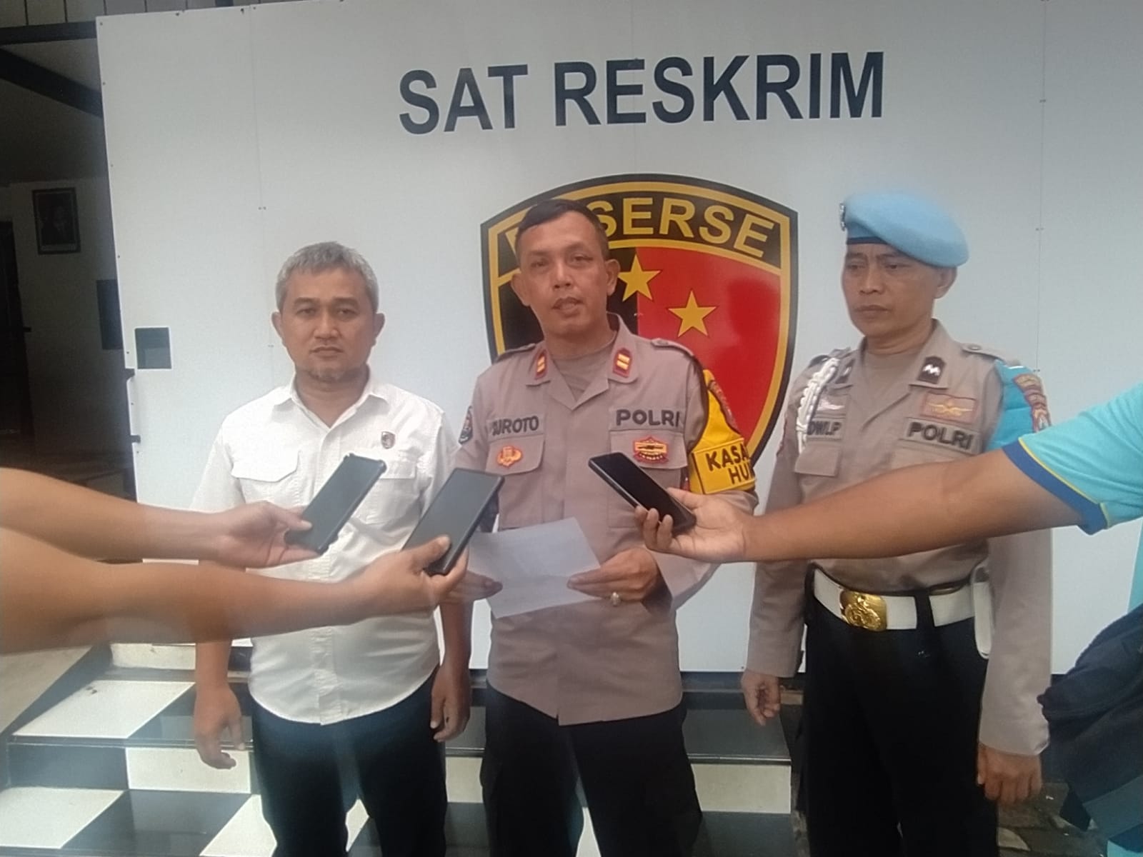 Kurang dari 24 Jam, Pelaku Pembacokan di Kedinding Lor Diringkus di Sampang