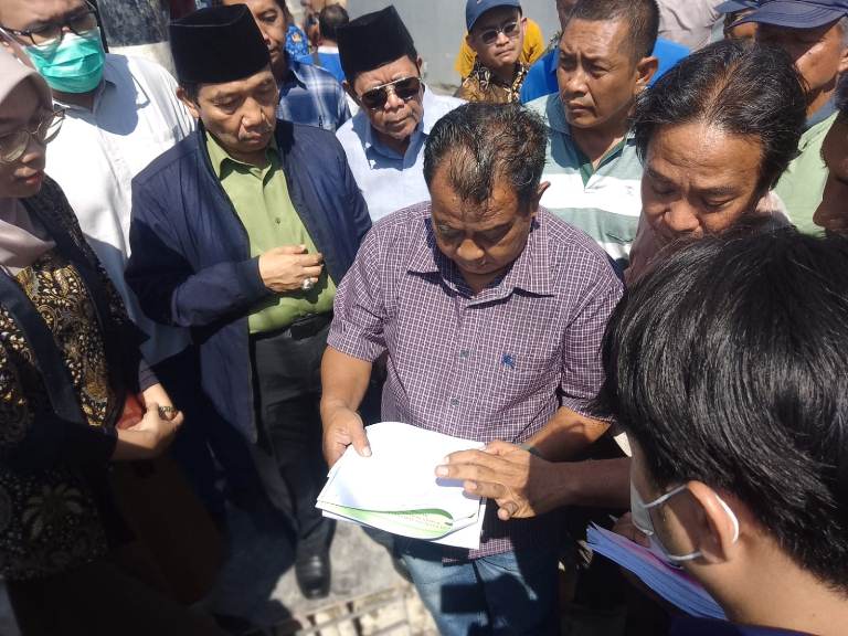 Warga Dukuh Karangan Tolak Pembangunan Basement dan Minta Hentikan Penggunaan Akses Jalan Golongan