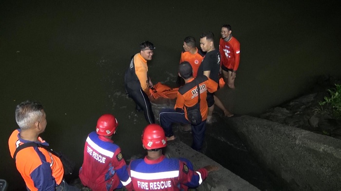 Asyik Berenang di Waduk Kedurus, ABG Asal Karangpilang Tewas Tenggelam