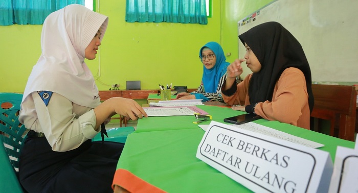 Respons Keluhan SPMB, Daya Tampung SMA-SMK Negeri di Madiun Cabdindik Nilai Masih Cukup