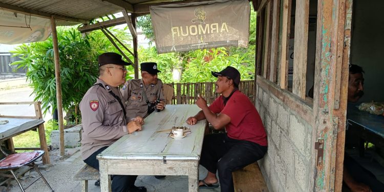 Cegah Judi Online dan Narkoba, Polsek Pakel Ajak Pemuda Jaga Lingkungan Lewat Patroli Humanis