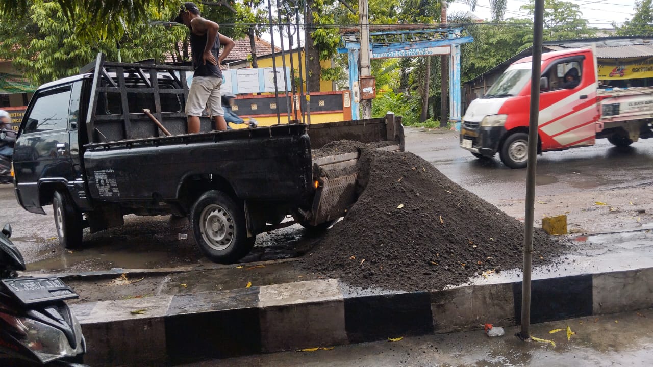 Warga Keluhkan Fasilitas di Pasar Sidoarjo Lamongan