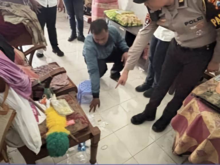 Warga Bugul Lor Pasuruan Geger Penemuan Lansia Meninggal di Kamar