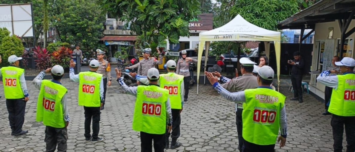Satlantas Polresta Malang Kota Beri Bekal Supeltas Binaan