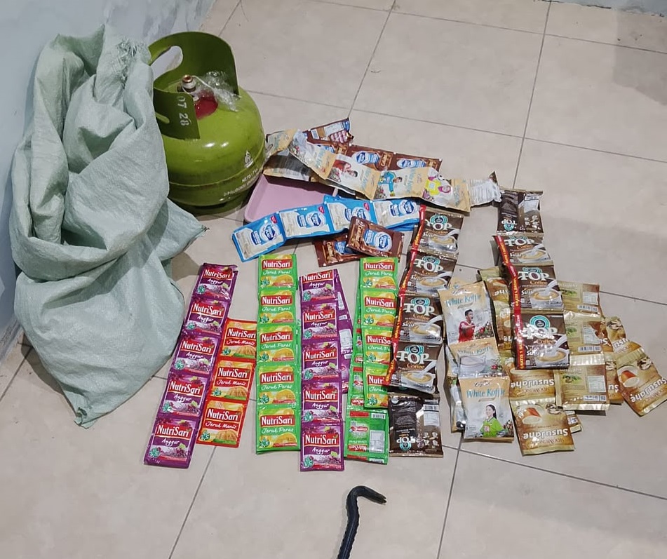 Bobol Dinding Warung di Pangkur Ngawi, Pria Tepergok Bawa LPG dan Puluhan Minuman Sachet