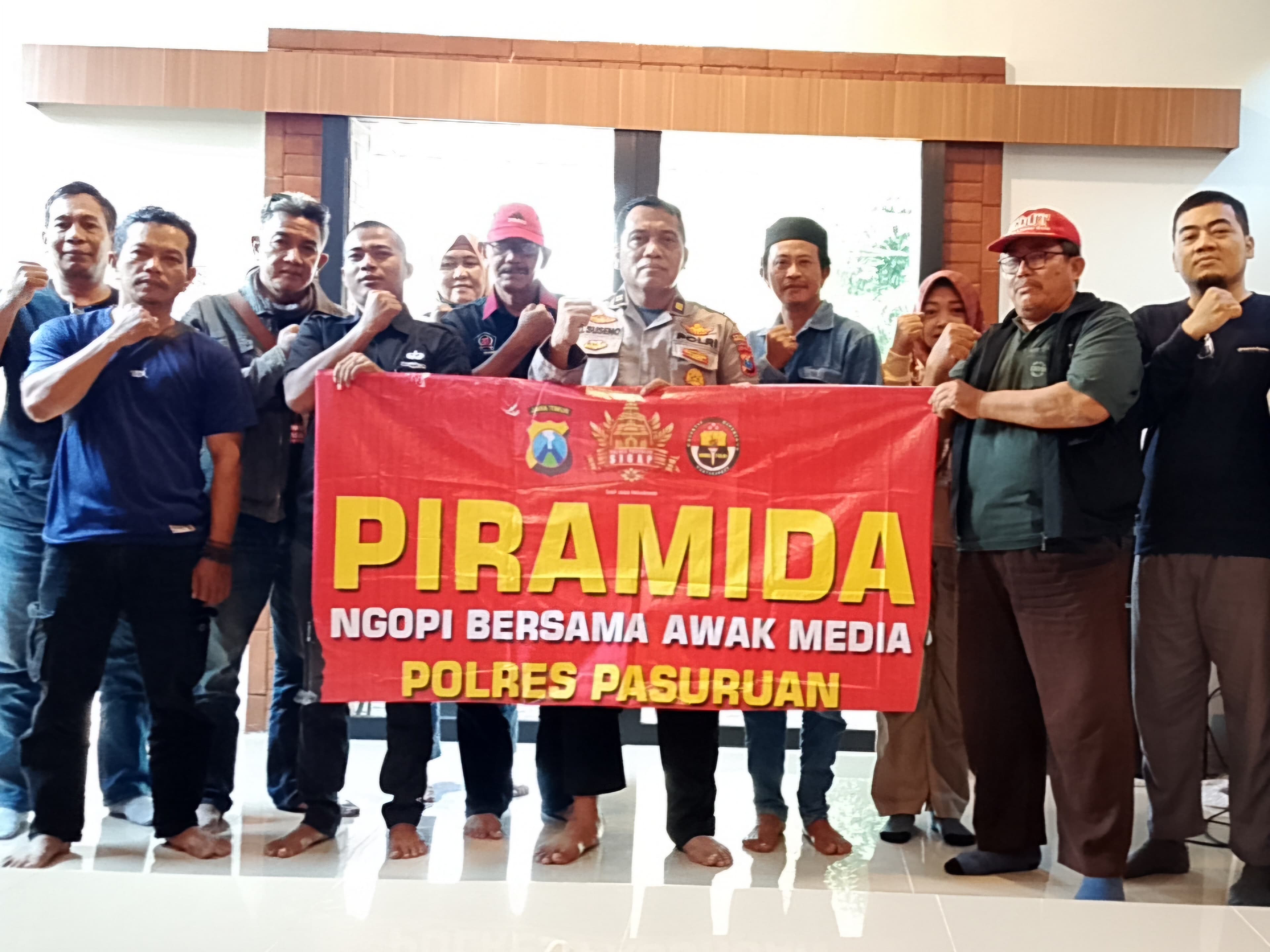 Polres Pasuruan Perkuat Sinergi dengan Insan Pers, Gelar Ngopi Bersama Awak Media   