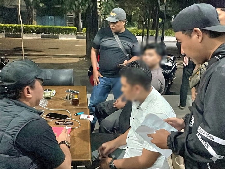 Diduga Memeras, 4 Debt Collector Dibekuk Polres Pasuruan Kota 