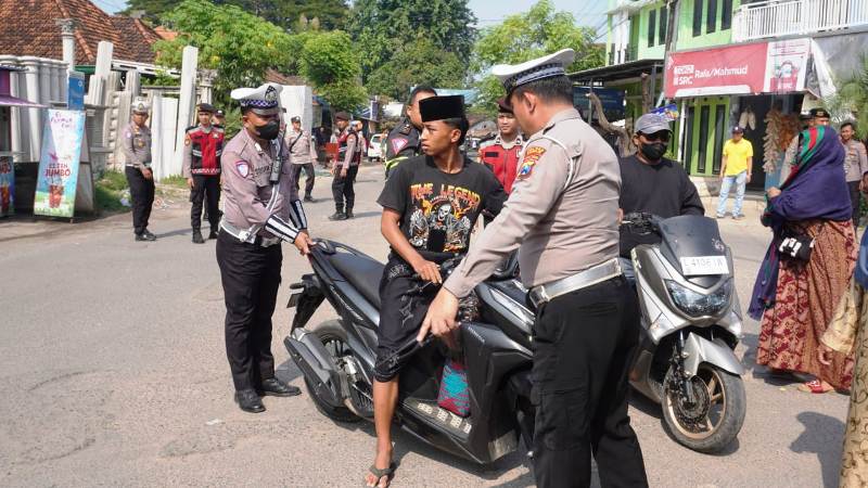 Antisipasi Bandit 3C dan Sajam, Polres Bangkalan Gencarkan Razia KRYD Selama Ramadan