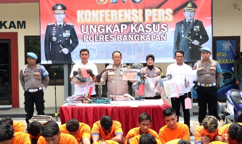 Satreskrim Polres Bangkalan Bekuk 18 Tersangka dari 16 Kasus Tindak Kejahatan