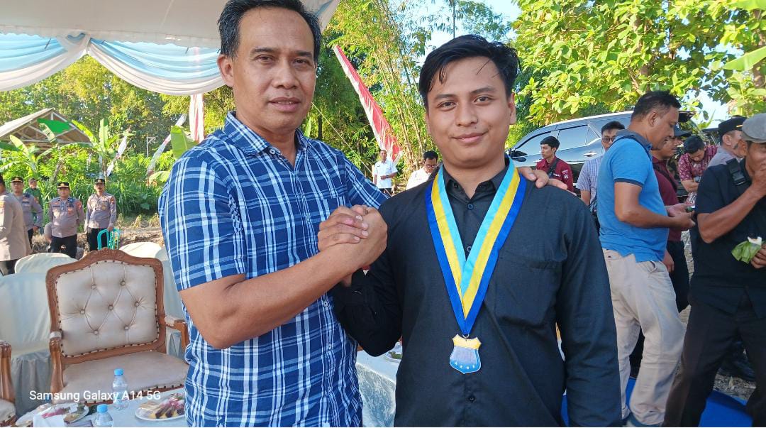 Kasat Intel Polres Bojonegoro Ajak Mahasiswa Tanam Jagung