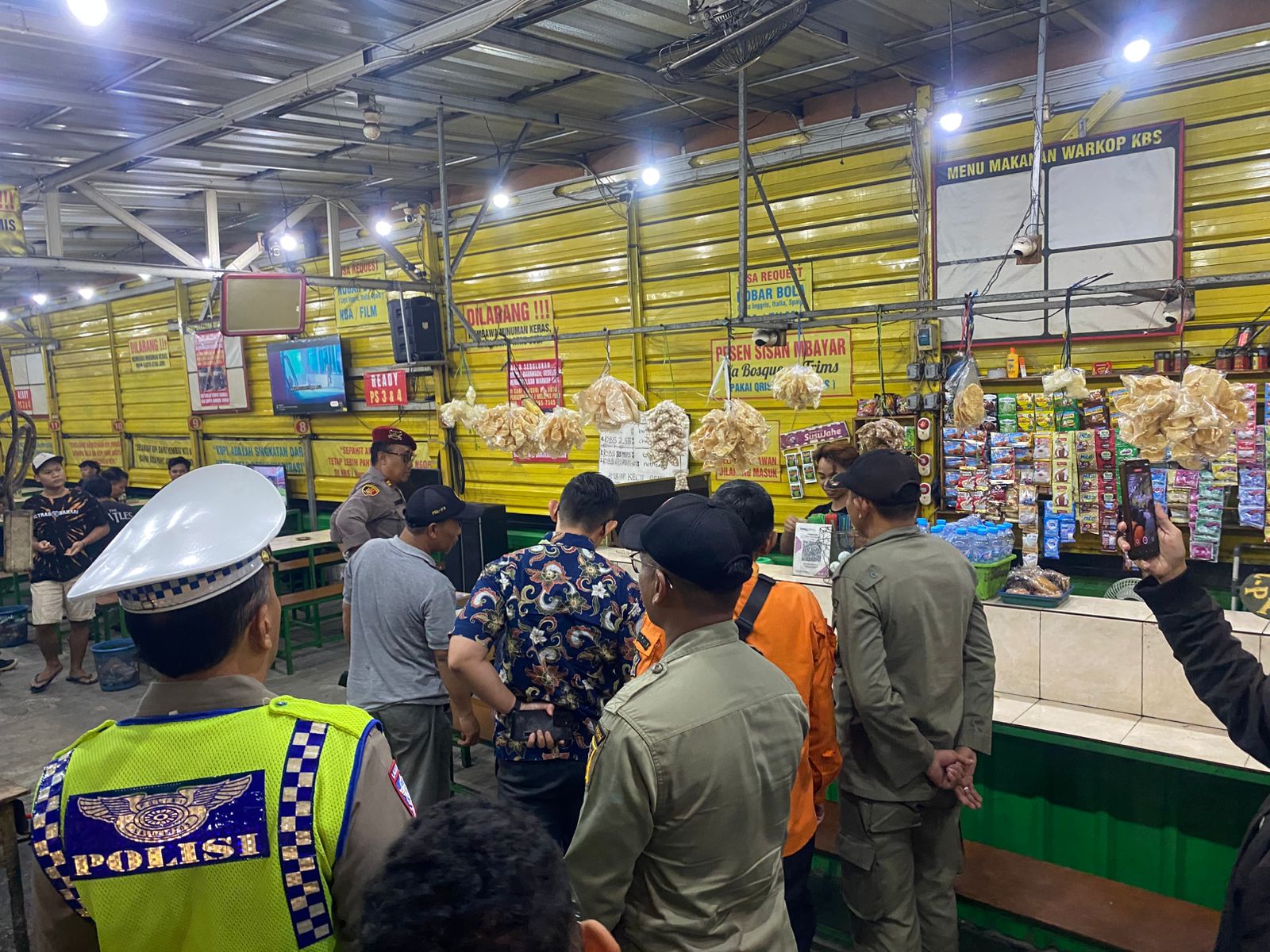 Polsek Tandes Gelar Patroli Jam Malam,  Dukung Program Wali Kota Surabaya