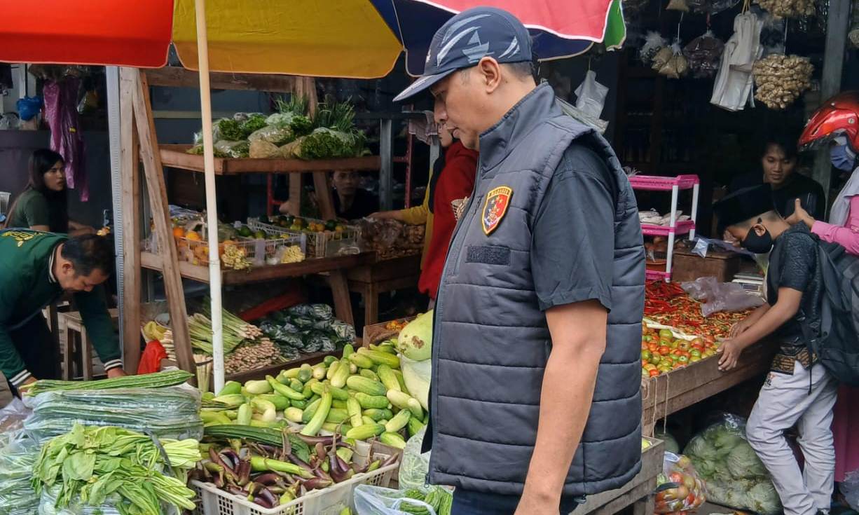 Satreskrim Polresta Banyuwangi Pantau Harga dan Stok Bahan Pokok