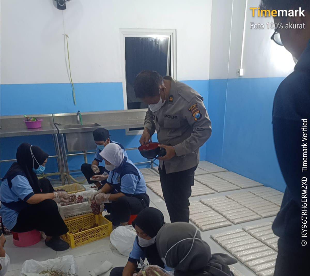 Pastikan Program MBG Sesuai Standar, Polres Ngawi Rutin Cek SPPG Polri 