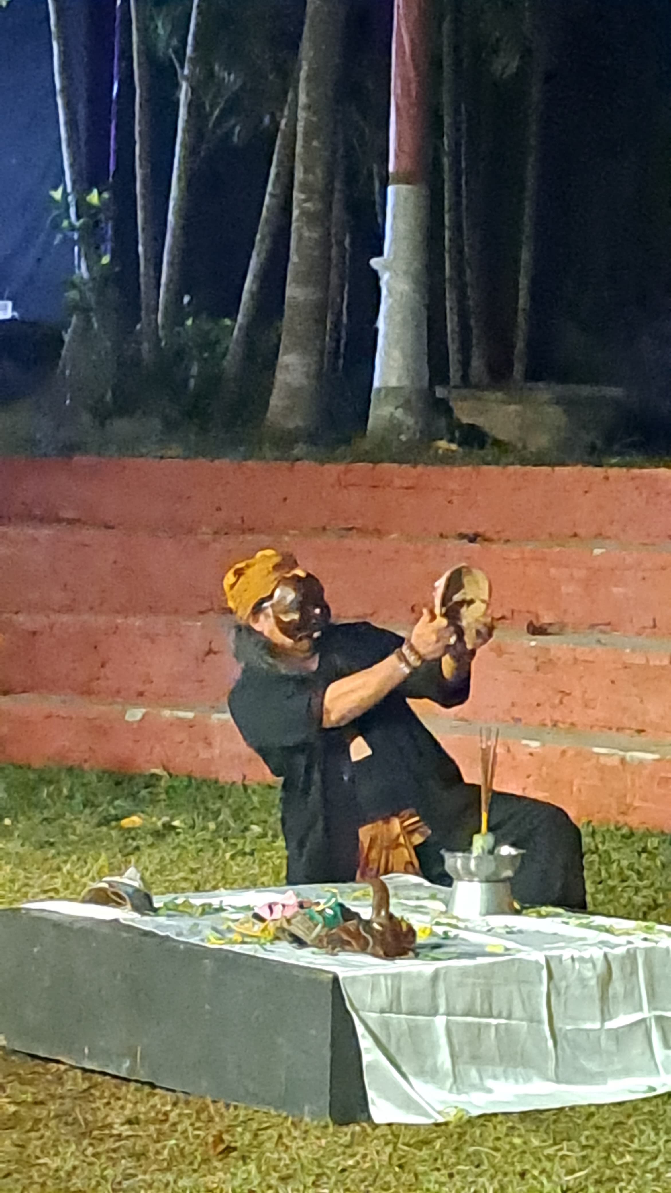 Kembul Topeng #3: Joget Sepuh, Jejak Maestro, dan Nyala Tradisi