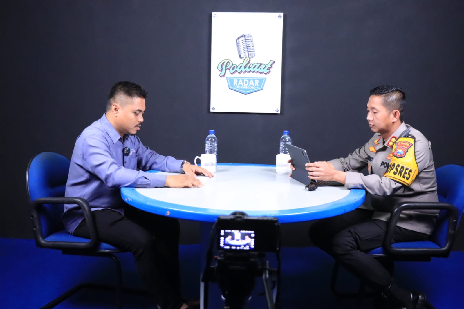 Lewat Podcast, Kapolres Bojonegoro Ajak Generasi Muda Datang ke TPS saat Pemilu