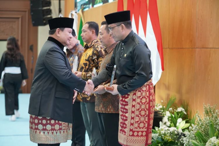 Prabowo Minta Ketua Umum IPSI Baru Bawa Pencak Silat Masuk Olimpiade