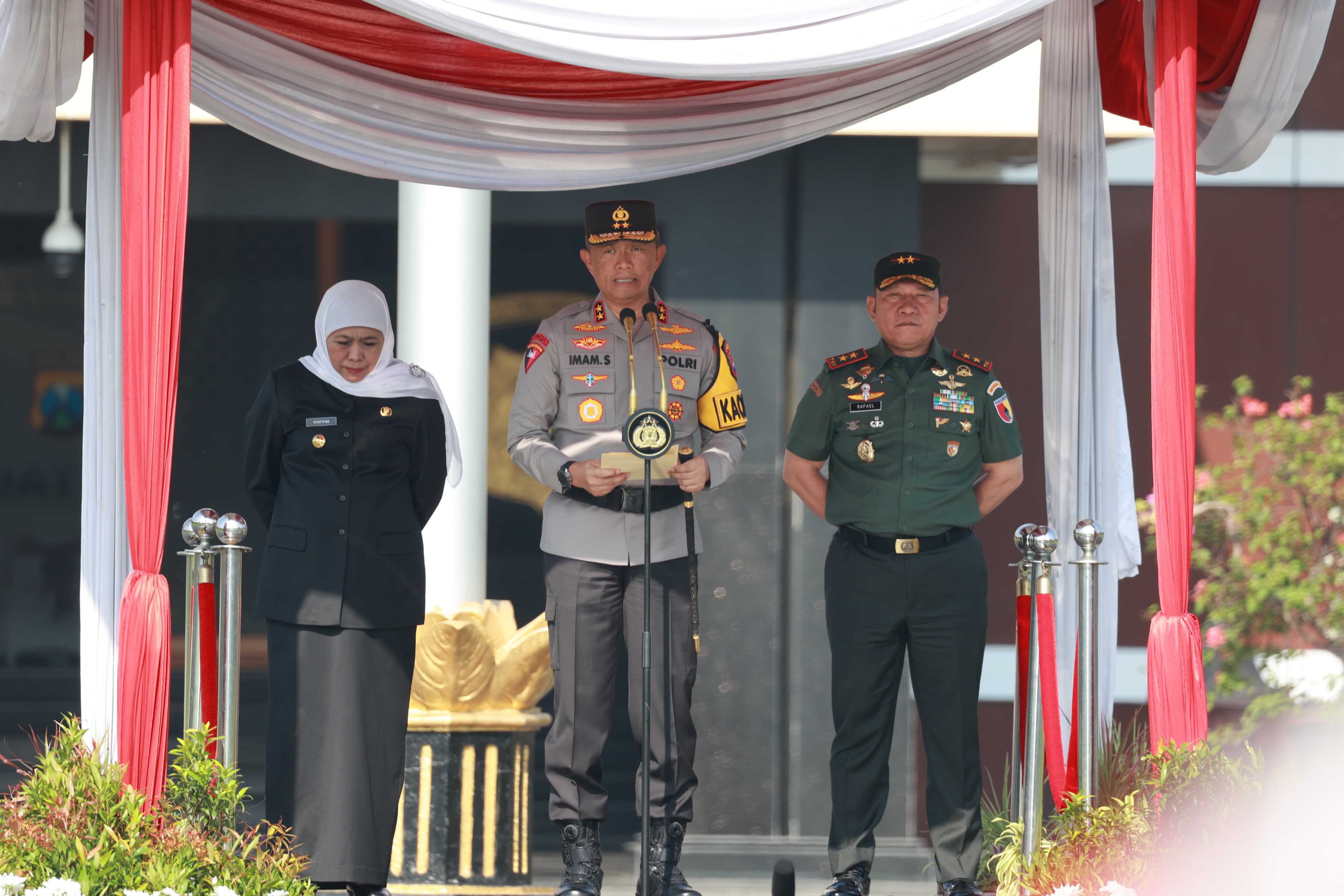 Kapolda Jatim Pimpin Gelar Pasukan Operasi Lilin Semeru 2023