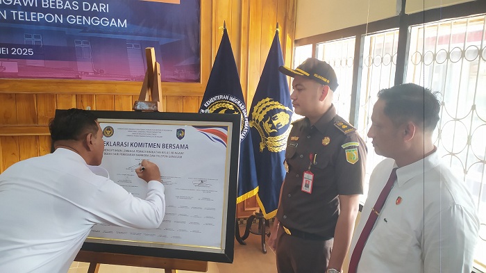 Lapas Ngawi Deklarasikan Komitmen Berantas Narkoba dan Ponsel Ilegal