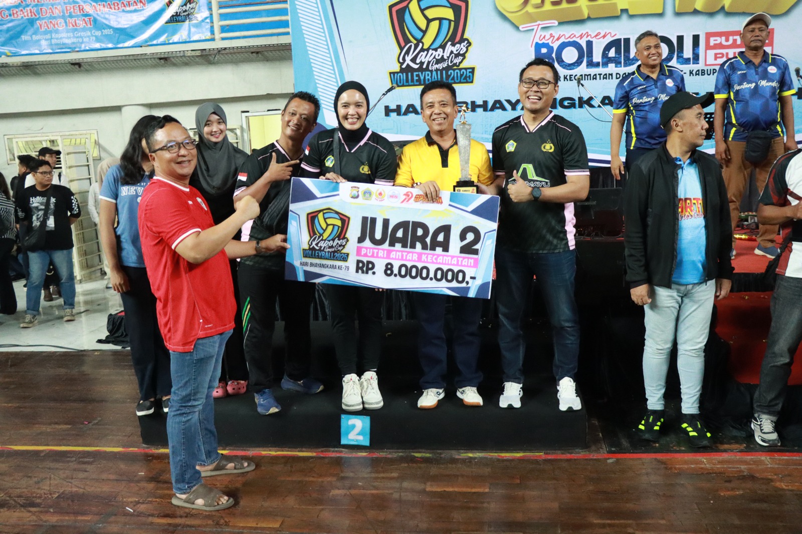 Penutupan Turnamen Bola Voli Kapolres Gresik Cup 2025: Meriah, Penuh Sportivitas dan Kebersamaan