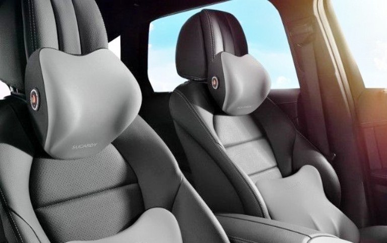 Bantal Leher Mobil ‘Memory Foam’, Tak Bikin Gerah dan Cegah Leher Kaku saat Perjalanan Jauh